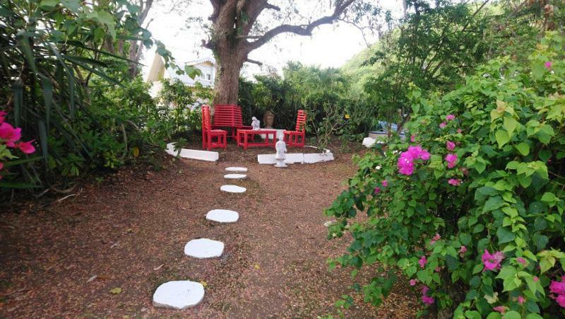 Appartement Gliceria Grande Anse エクステリア 写真